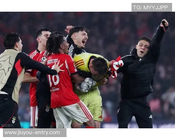 欧冠震撼战役本菲卡大胜巴萨争议判罚引发全场热议